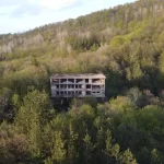 хижа лудницата част 2